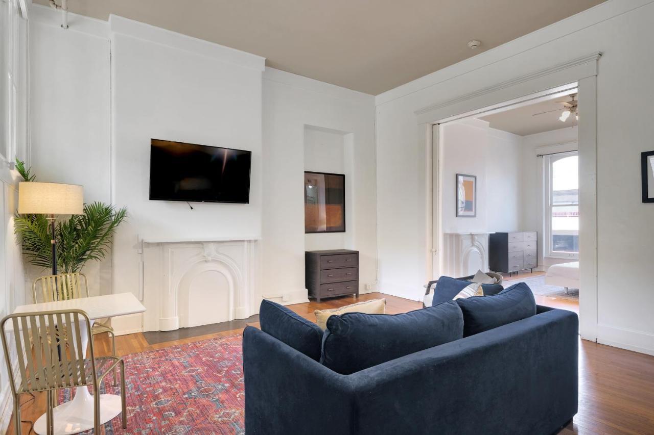 Apartment With King Bed In Downtown Louisville Luaran gambar