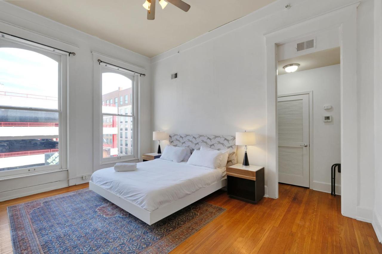 Apartment With King Bed In Downtown Louisville Luaran gambar